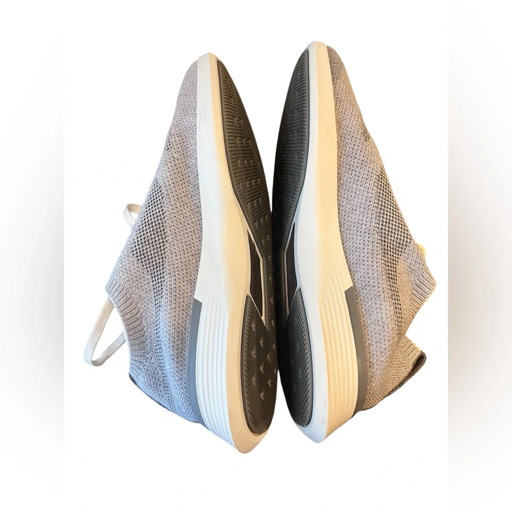 Wolf & Shepherd SupremeKnit Trainer Sz 9M - Picture 5 of 8